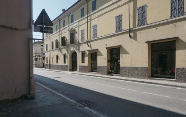 QUADRILOCALE IN CENTRO STORICO CON GARAGE