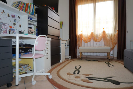 TRILOCALE CON GIARDINO E INGRESSO INDIPENDENTE