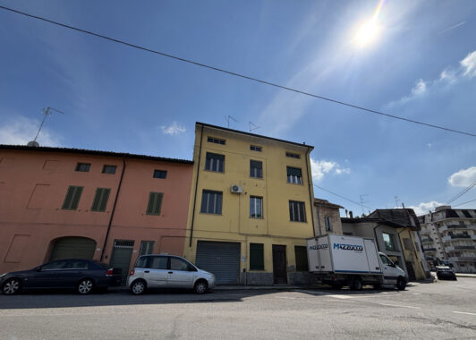 TRILOCALE PARZIALMENTE RISTRUTTURATO