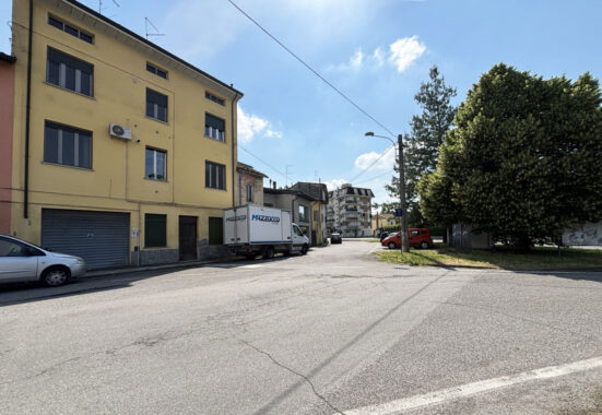 TRILOCALE PARZIALMENTE RISTRUTTURATO