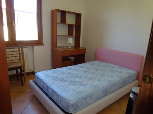 TRILOCALE ARREDATO IN BELLISSIMA ZONA CON ASCENSORE