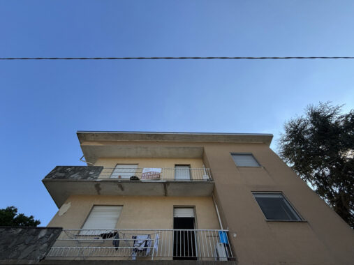 SPAZIOSO PENTALOCALE CON GIARDINO