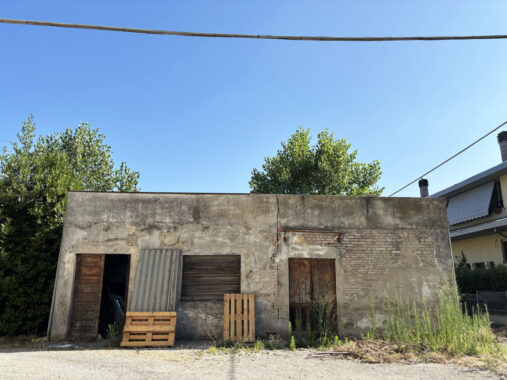 CASA INDIPENDENTE DA RISTRUTTURARE