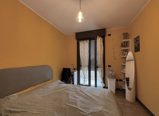 TRILOCALE CON AMPIO BALCONE E GARAGE