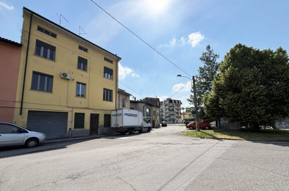 TRILOCALE PARZIALMENTE RISTRUTTURATO