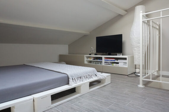 ELEGANTE TRILOCALE/DUPLEX