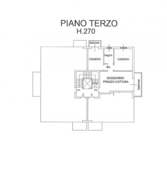 TRILOCALE CON AMPIO BALCONE E GARAGE