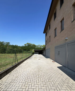 ELEGANTE TRILOCALE/DUPLEX