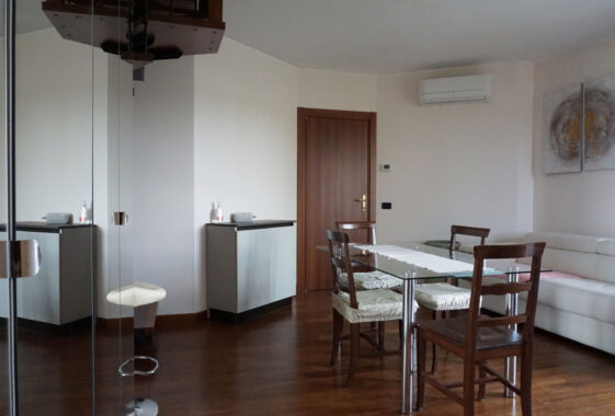 DUPLEX MODERNO ED ELEGANTE