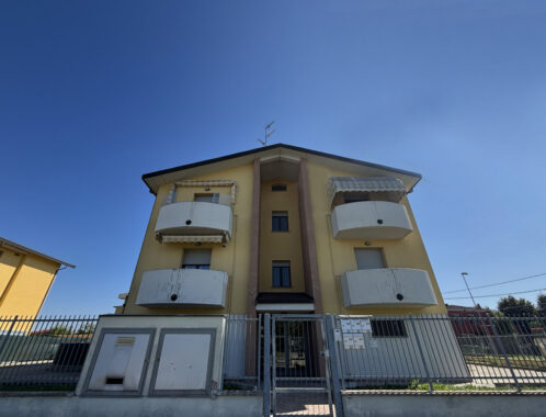 TRILOCALE CON GIARDINO PRIVATO