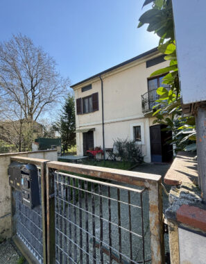 TRILOCALE ACCOGLIENTE SU DUE LIVELLI