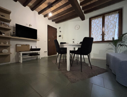 TRILOCALE ACCOGLIENTE SU DUE LIVELLI