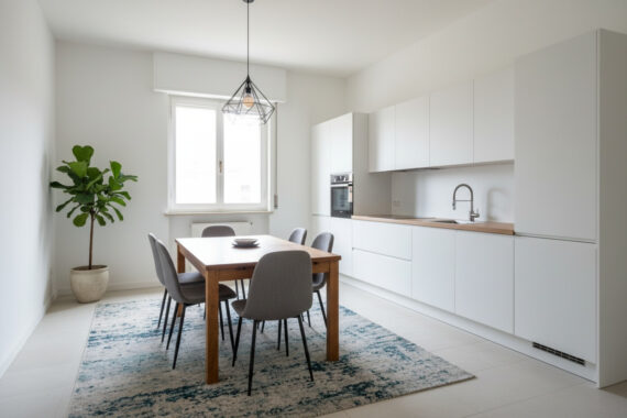 BIFAMILIARE CON GIARDINO E AREA CORTILIZIA