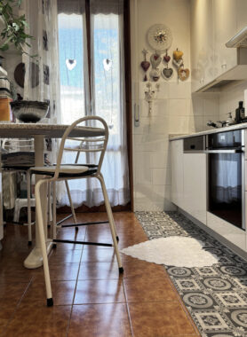 TRILOCALE RISTRUTTURATO CON TERRAZZO