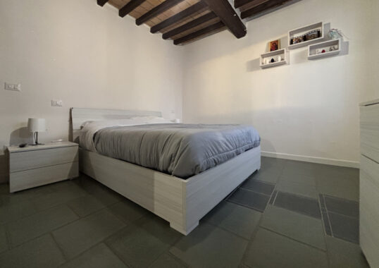 TRILOCALE ACCOGLIENTE SU DUE LIVELLI