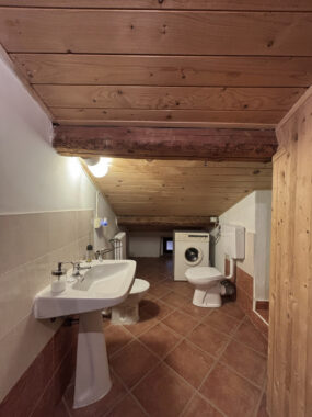 TRILOCALE ACCOGLIENTE SU DUE LIVELLI