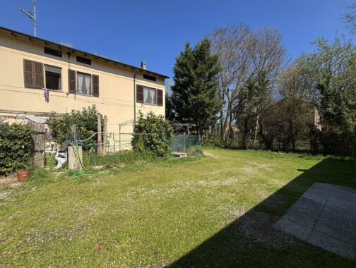 TRILOCALE ACCOGLIENTE SU DUE LIVELLI