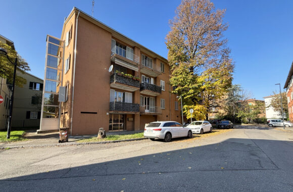 TRILOCALE LUMINOSO CON GIARDINO CONDOMINILALE