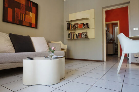 TRILOCALE LUMINOSO CON GIARDINO CONDOMINILALE