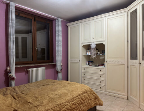 QUADRILOCALE CON INGRESSO INDIPENDENTE E AMPIO GIARDINO PRIVATO