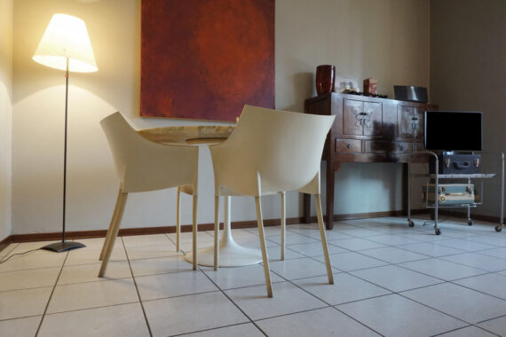 TRILOCALE LUMINOSO CON GIARDINO CONDOMINILALE