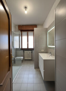 QUADRILOCALE SPAZIOSO IN CENTRO PAESE