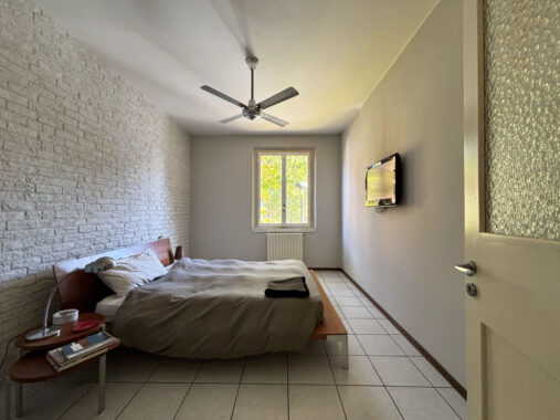 TRILOCALE LUMINOSO CON GIARDINO CONDOMINILALE