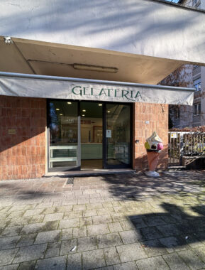 ATTIVITA’ COMMERCIALE GELATERIA