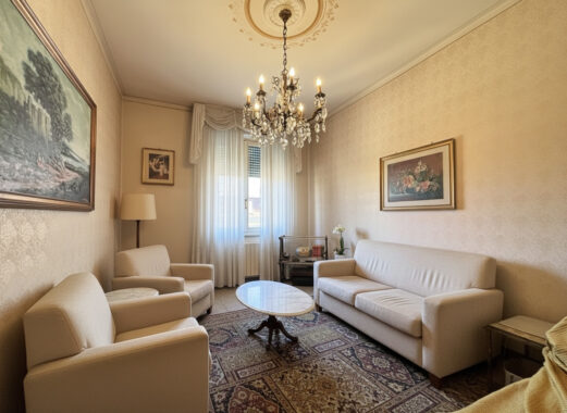 TRILOCALE NEL CUORE DELL’ OLTRETORRENTE