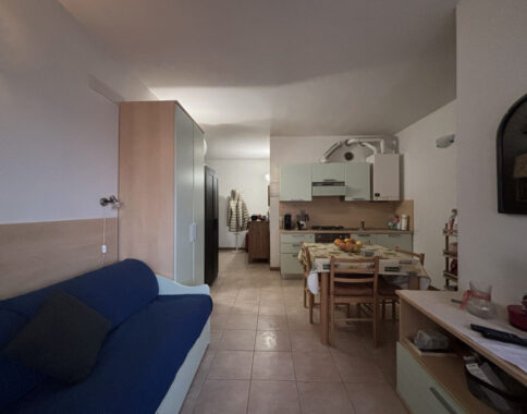 MONOLOCALE MODERNO OTTIMO INVESTIMENTO