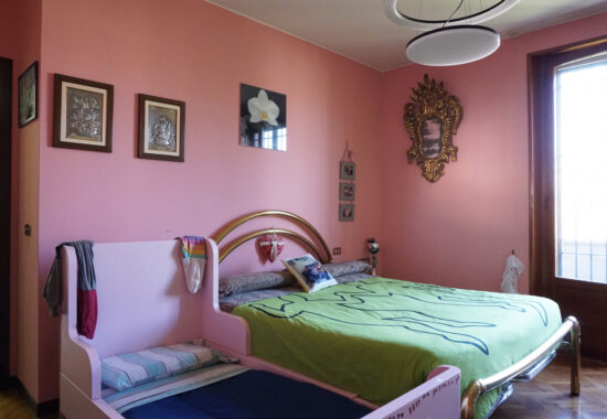 VILLA INDIPENDENTE CON PARCO