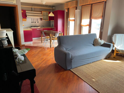 STANZE AFFITTO TRANSITORIO ALMA ZONA RUGBY