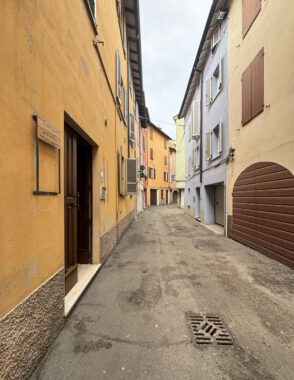 TRILOCALE NEL CUORE DEL CENTRO STORICO DI COLORNO