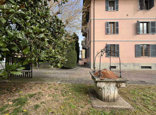 VILLA TRIFAMILIARE STORICA