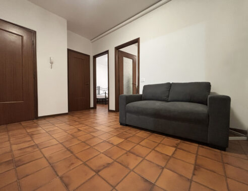 TRILOCALE NEL CUORE DEL CENTRO STORICO DI COLORNO