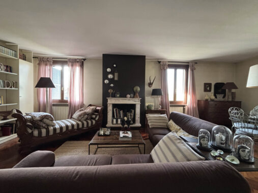 VILLA TRIFAMILIARE STORICA