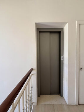 QUADRILOCALE IN TRIFAMILIARE CON AMPIO TERRAZZO