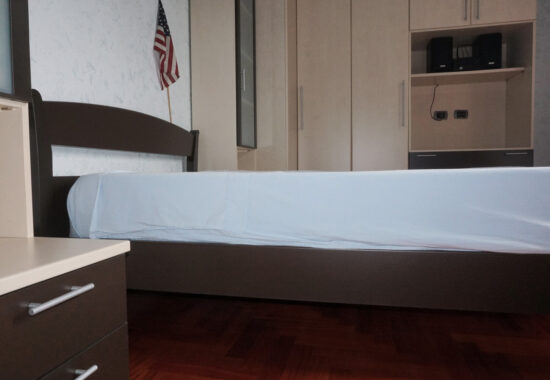 VILLA INDIPENDENTE CON GIARDINO