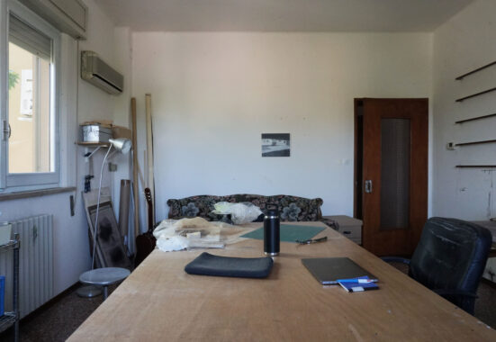 SPAZIOSO PENTALOCALE CON GIARDINO