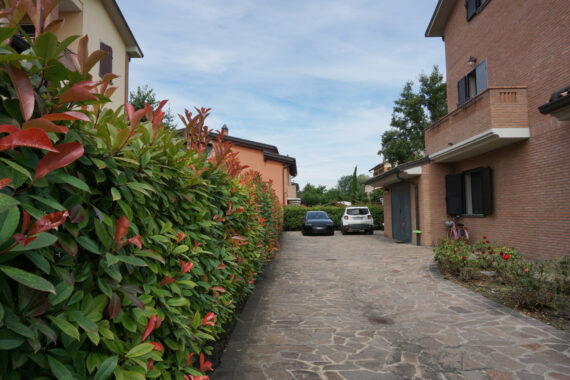 VILLA INDIPENDENTE CON GIARDINO