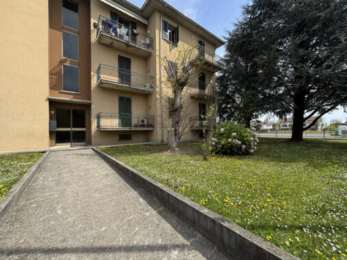 QUADRILOCALE SPAZIOSO CON TRE BALCONI