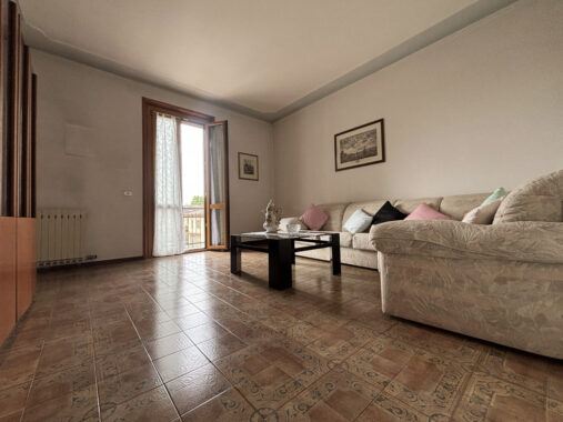 QUADRILOCALE SPAZIOSO CON TRE BALCONI