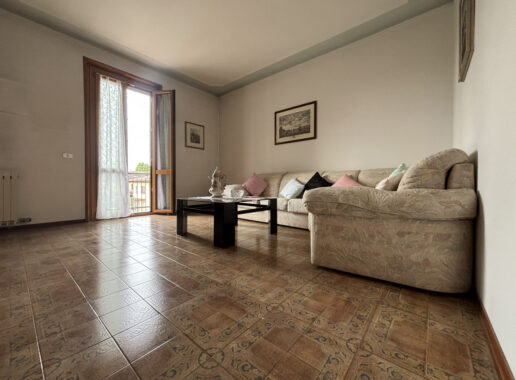 QUADRILOCALE SPAZIOSO CON TRE BALCONI