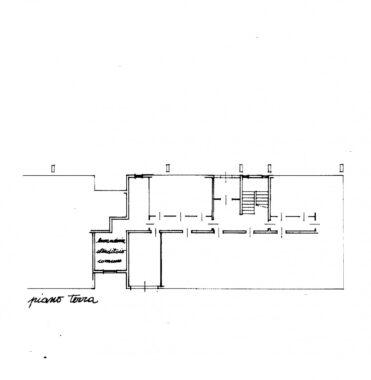 GARAGE COMODO IN CENTRO PAESE