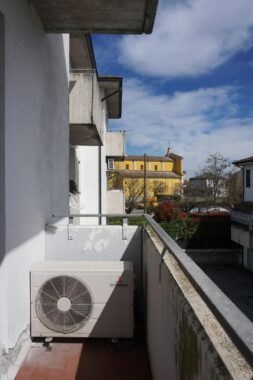 TRILOCALE LUMINOSO CON AMPIO TERRAZZO