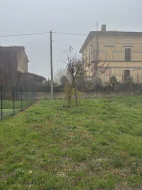 PORZIONE DI CASA A SCHIERA DI TESTA RISTRUTTURATA