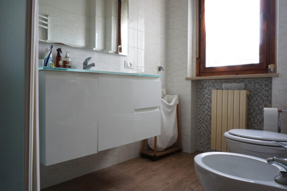 TRILOCALE LUMINOSO CON AMPIO TERRAZZO