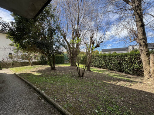 TRILOCALE LUMINOSO CON AMPIO TERRAZZO