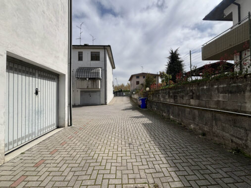 TRILOCALE LUMINOSO CON AMPIO TERRAZZO