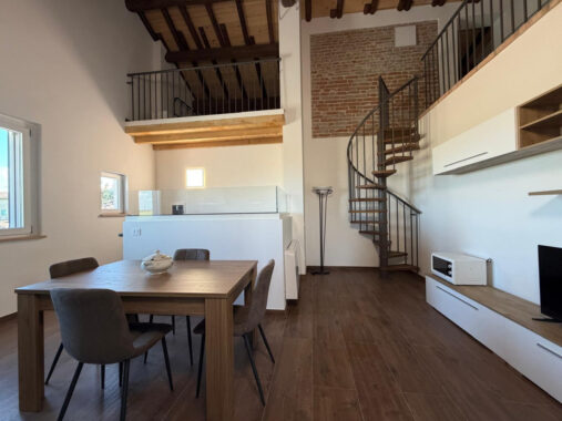 TRILOCALE ZONA CASALFOSCHINO SOLO AFFITTI TRANSITORI UTENZE COMPRESE
